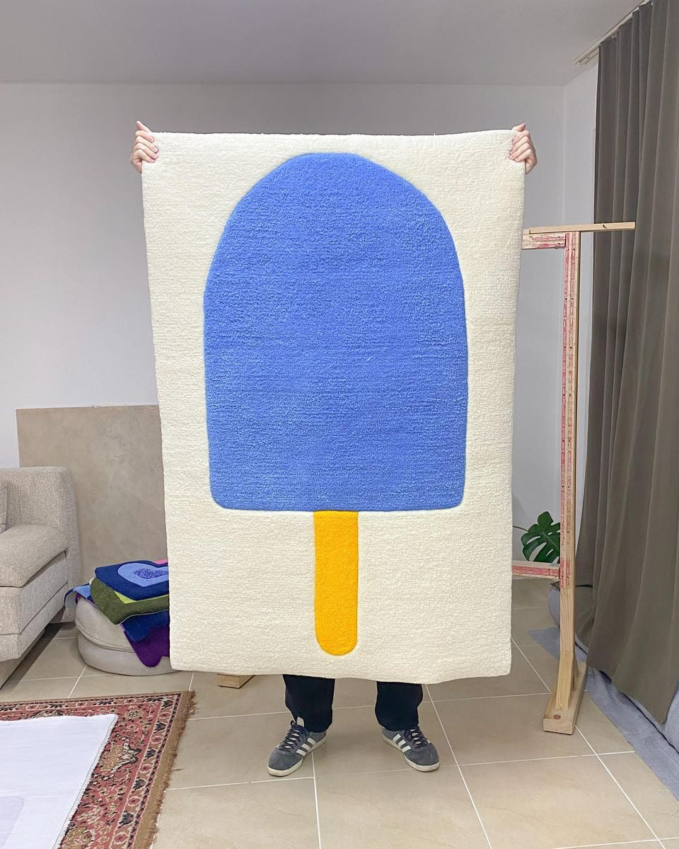 Hand-tufted wall art. The Big Ice Cream blue in wooden frame. 100x120