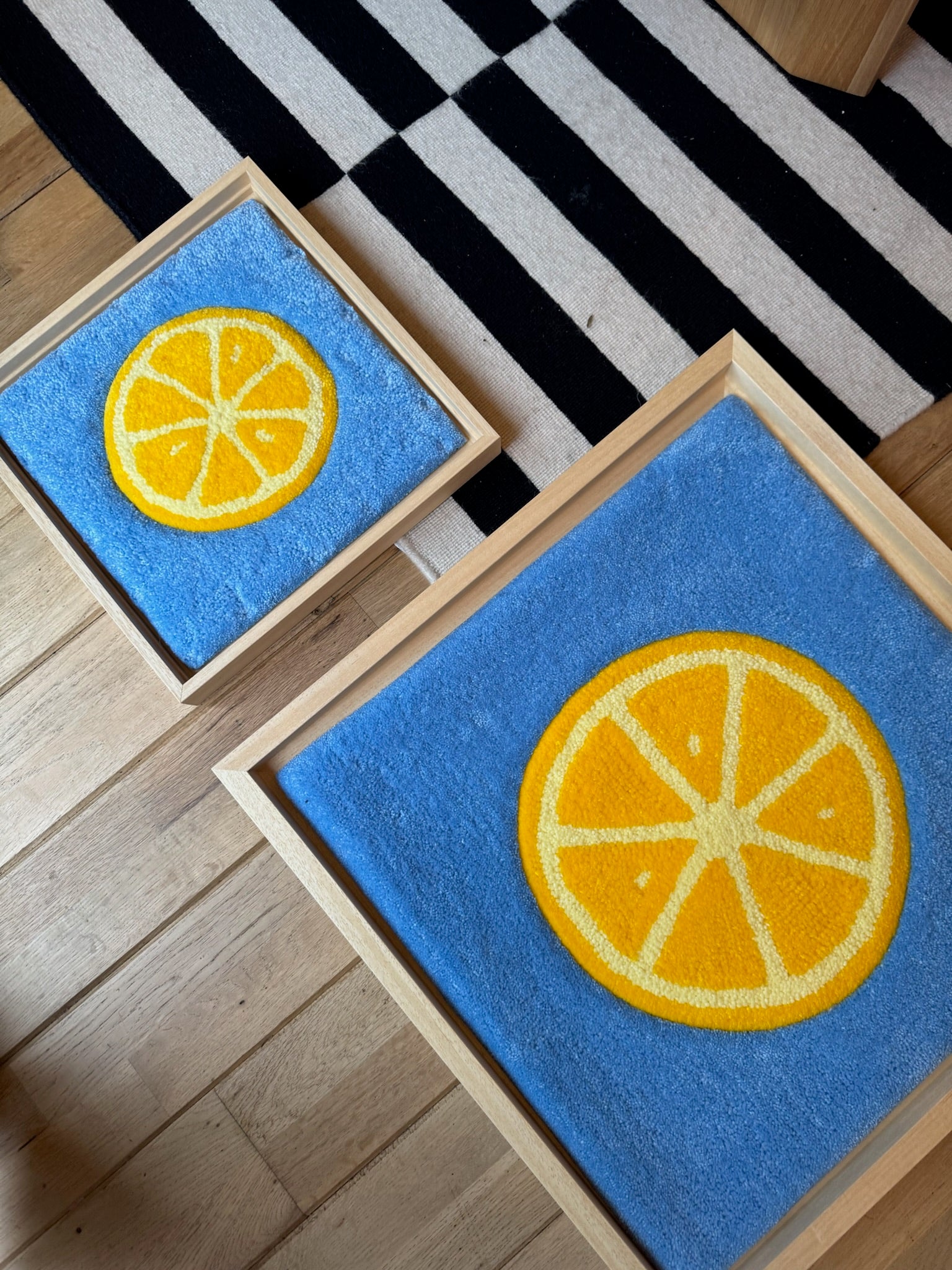 Hand-tufted wall art. Lemon in wooden frame. 50x50